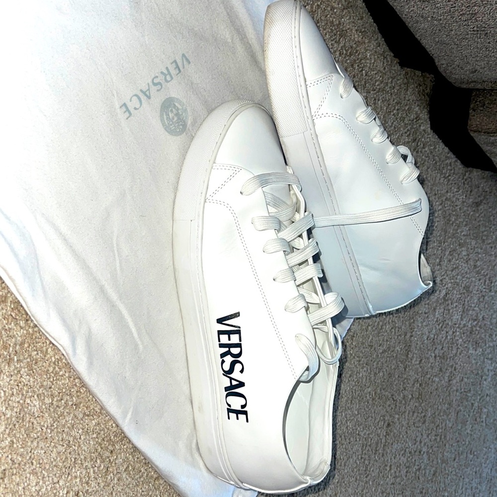 Men’s Versace sneakers